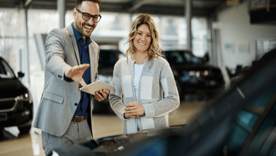 Top 6 Pros of Buying a Used Car From a Local Dealer